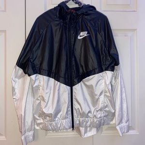 Nike windbreaker